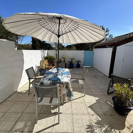 Maison Proche Plage, Parking Prive - 4/5 Pers. - Fr-1-224c-374 بيت للعطل